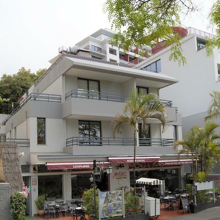 Apartamentos Turisticos Vitoria By Petit Hotels 丰沙尔 外观 照片