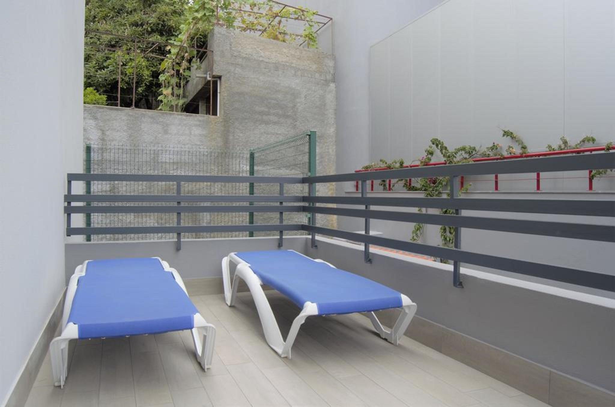Apartamentos Turisticos Vitoria By Petit Hotels 丰沙尔 外观 照片