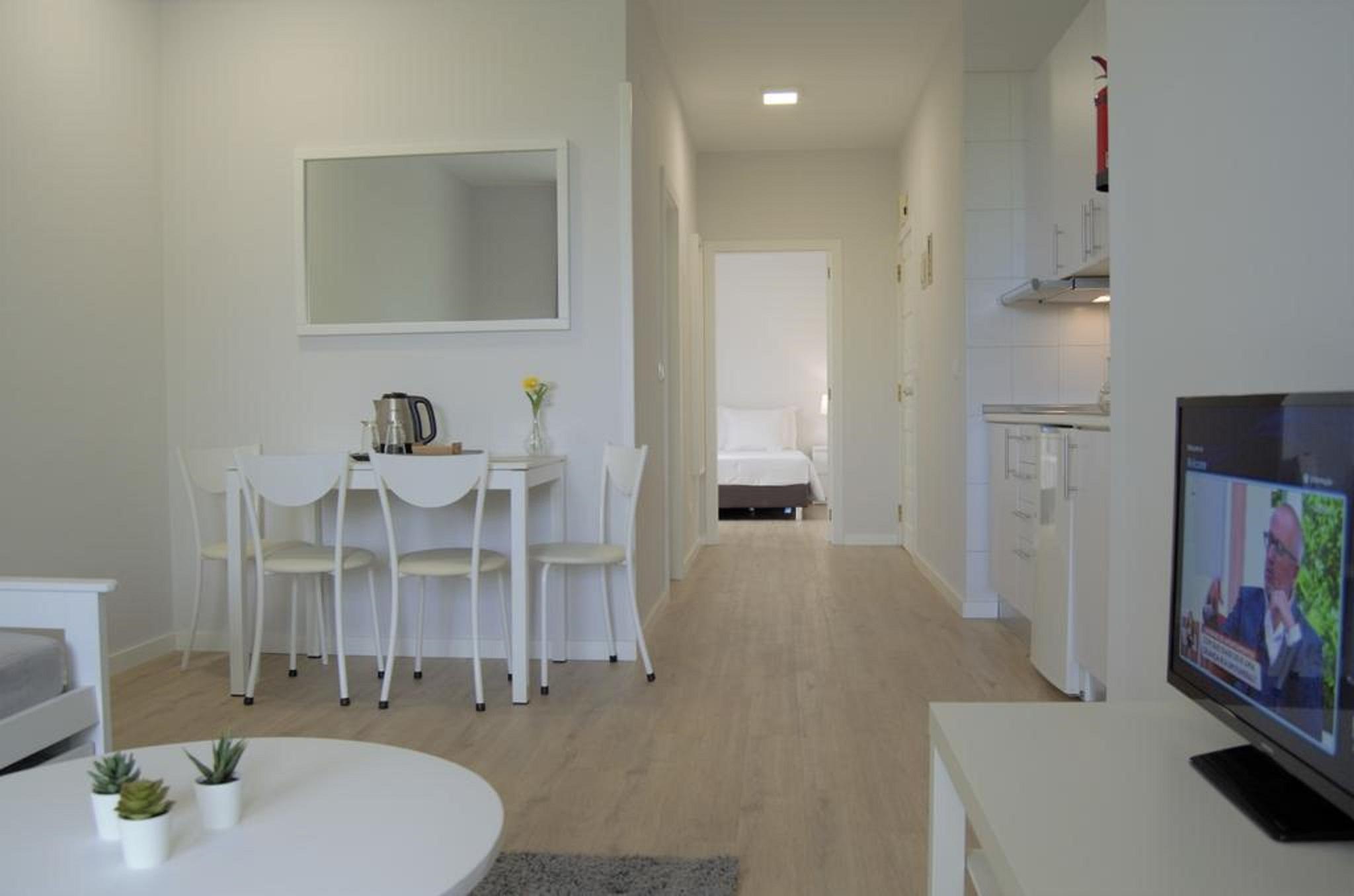 Apartamentos Turisticos Vitoria By Petit Hotels 丰沙尔 外观 照片