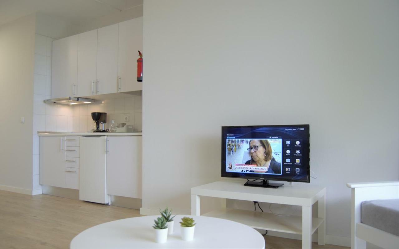 Apartamentos Turisticos Vitoria By Petit Hotels 丰沙尔 外观 照片