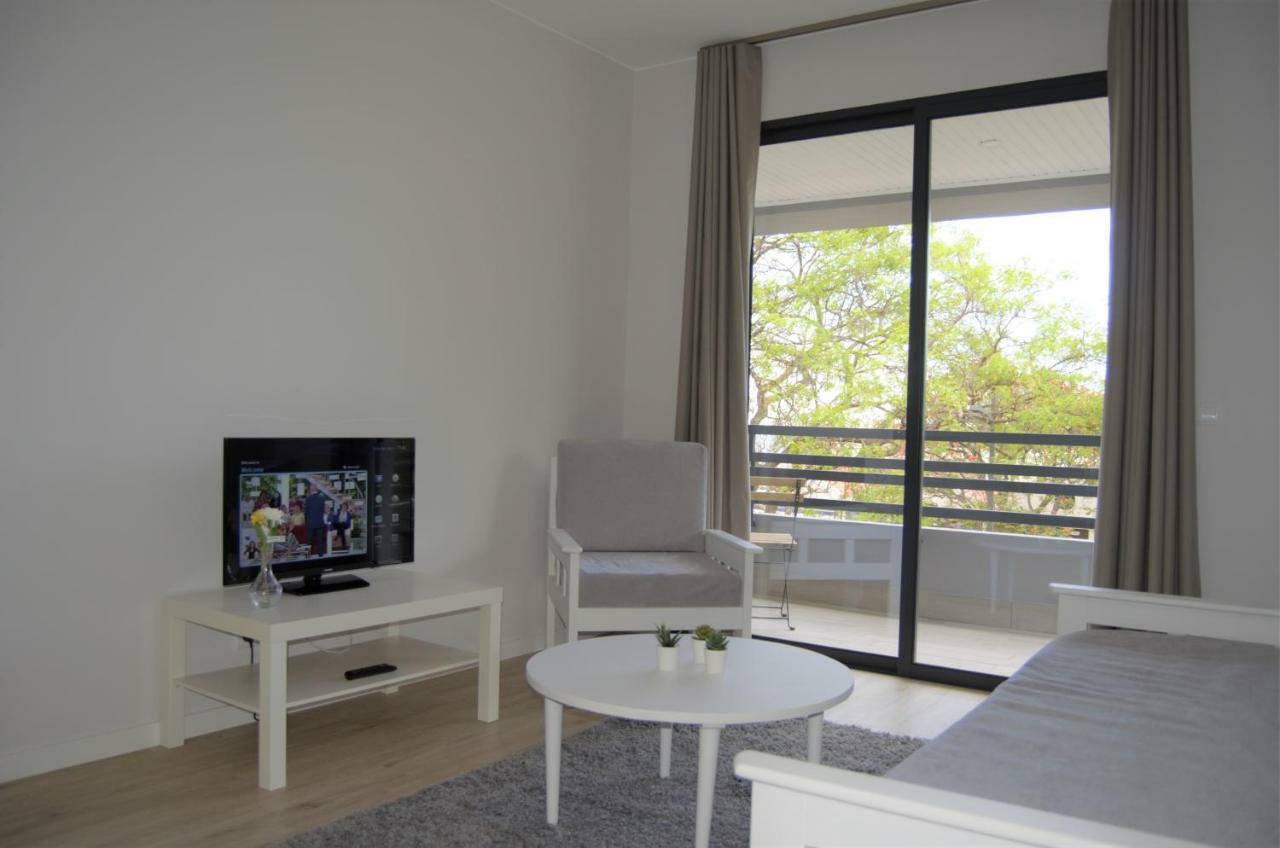 Apartamentos Turisticos Vitoria By Petit Hotels 丰沙尔 外观 照片